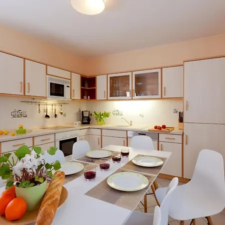 Quartier Nr 6 App 1 Апартаменты *
